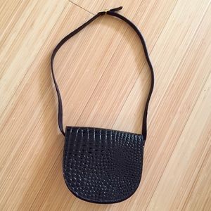 Donating soon 🔥 Shoulder Purse Bag